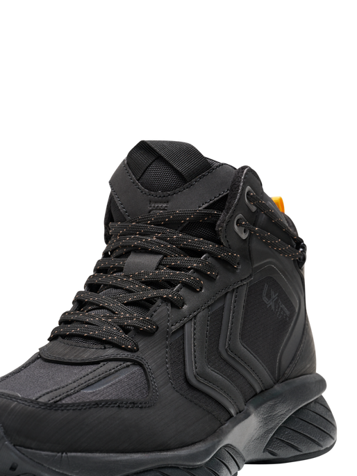 REACH LX 12000, BLACK/BLACK REACH LX 12000, BLACK/BLACK, packshot