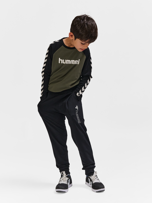 hmlATLAS ADJUSTABLE PANTS, BLACK, model