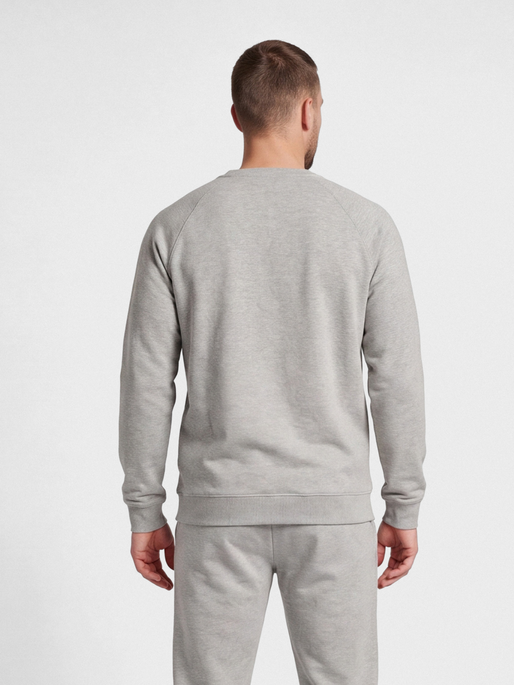 hmlRED CLASSIC SWEATSHIRT, GREY MELANGE, model
