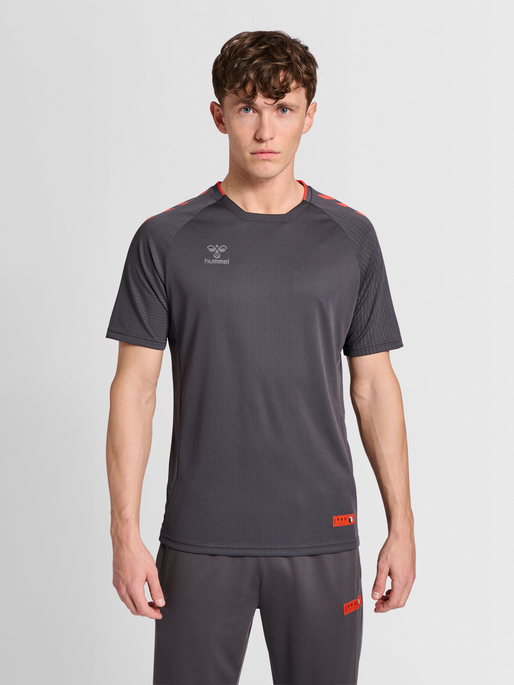 hmlPRO GRID TRAINING JERSEY S/S, 2166, model