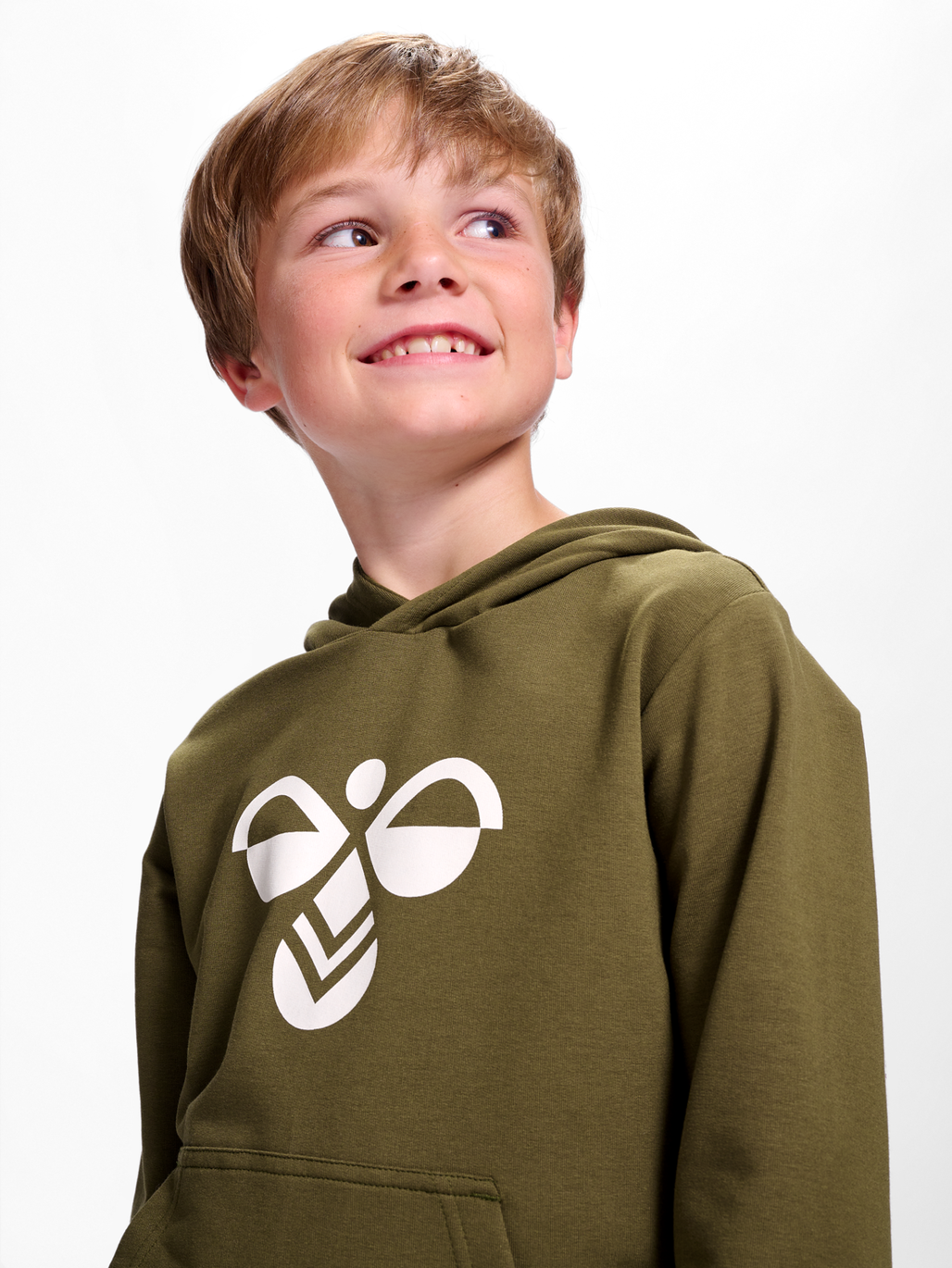 hmlCUATRO HOODIE, BEECH, model