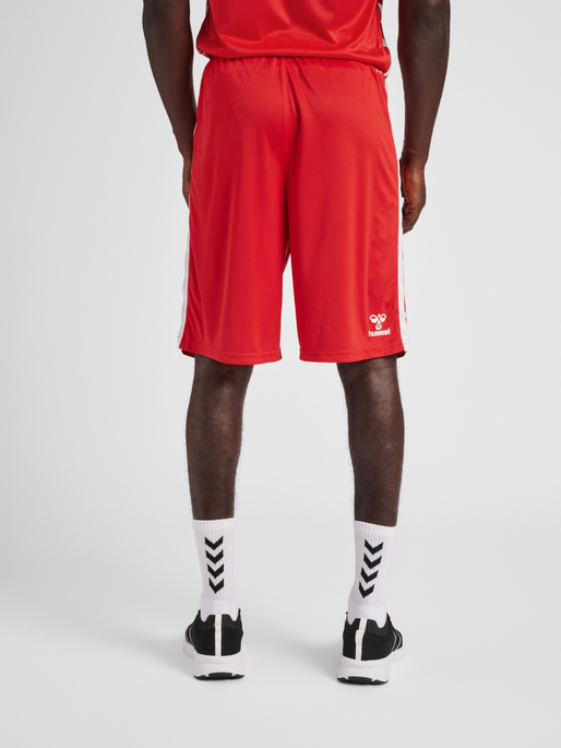 hummel CORE BASKET SHORTS - TRUE RED | hummel.dk