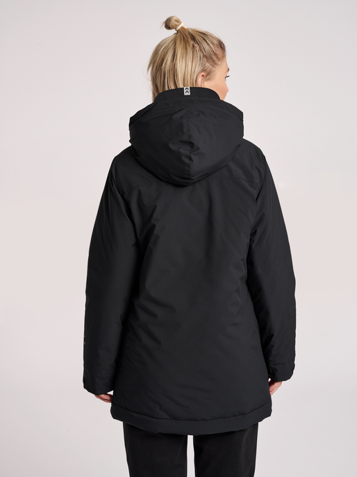 hmlNORTH PARKA JACKET WOMAN, BLACK/ASPHALT, model