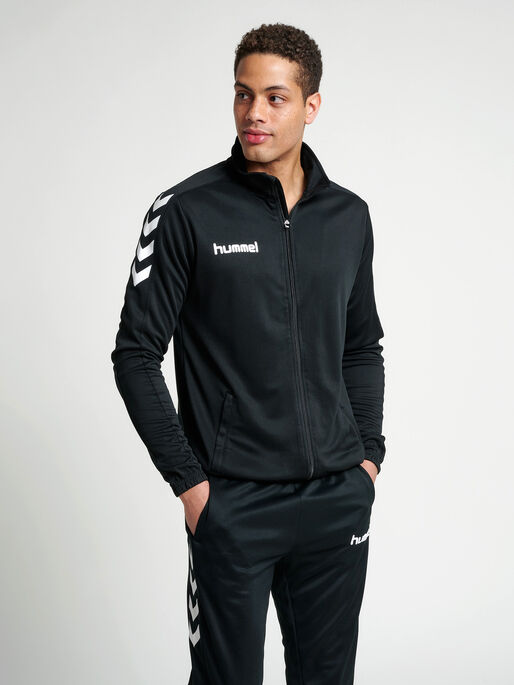 CORE POLY JACKET, BLACK, model