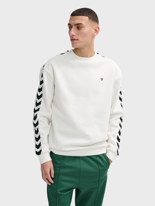 hmlARCHIVE LOOSE FIT SWEATSHIRT, BLANC DE BLANC, model