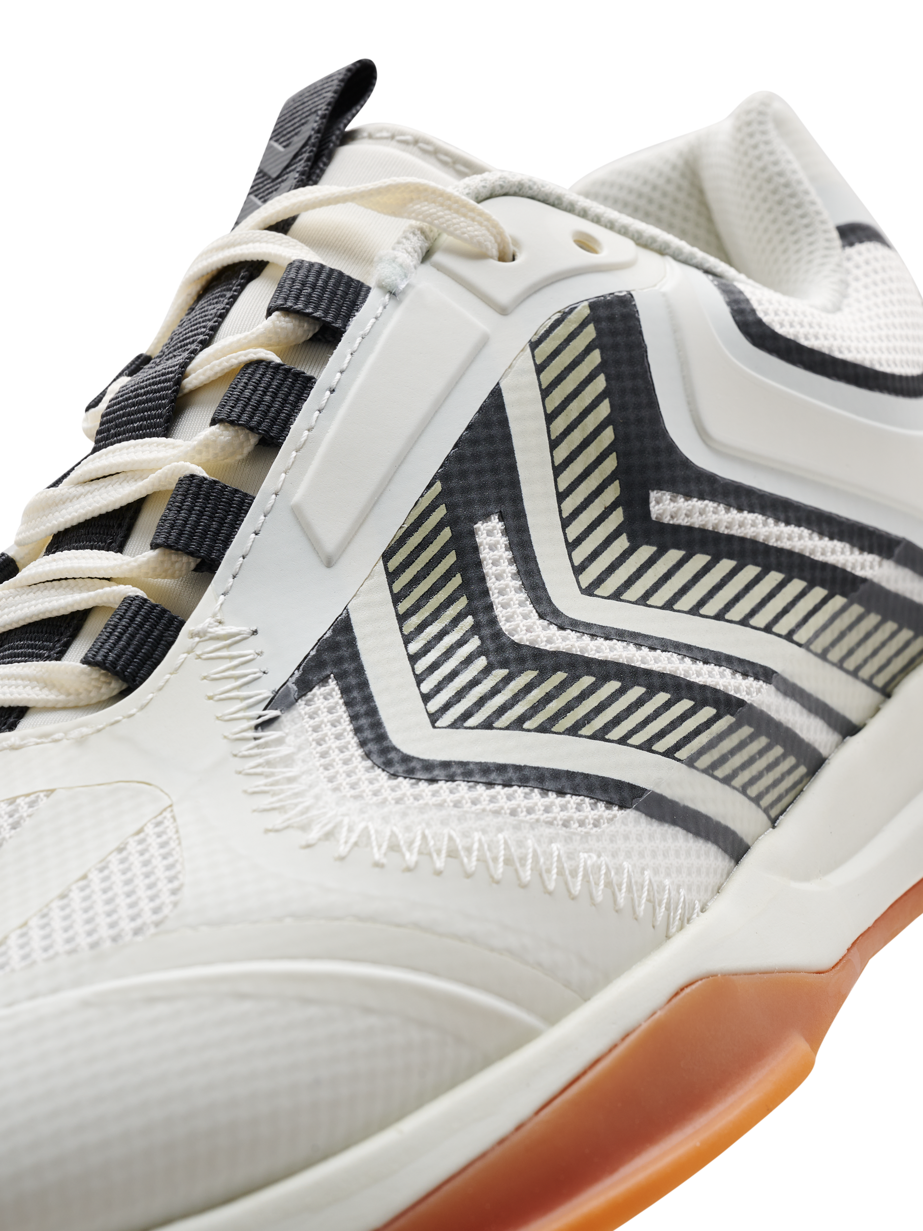 INVENTUS REACH LX , 9016, packshot