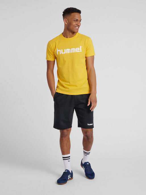 HMLGO COTTON LOGO T-SHIRT S/S, SPORTS YELLOW, model