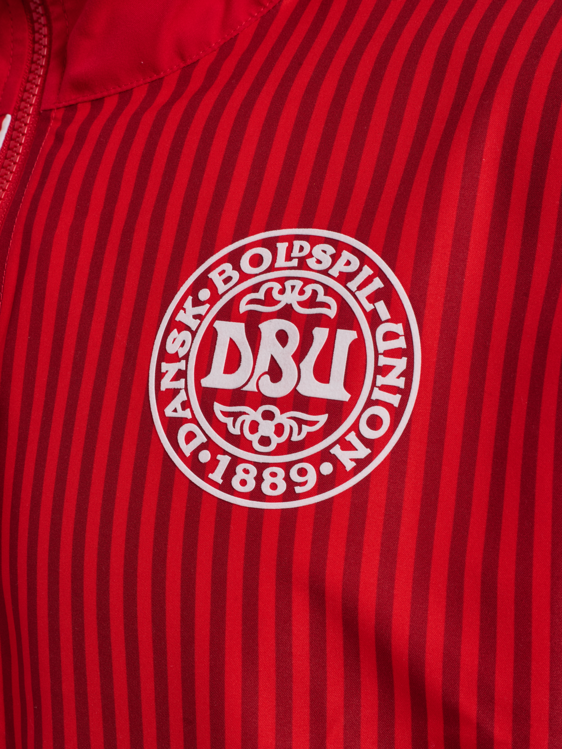 DBU 26 FAN 86 REPLICA MICRO JACKET, TANGO RED, packshot