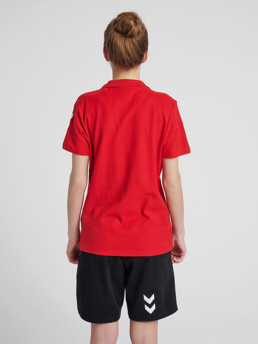 HUMMEL GO COTTON POLO WOMAN, TRUE RED, model