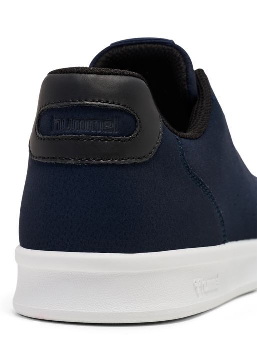 COURT LINE WT, BLACK IRIS, packshot