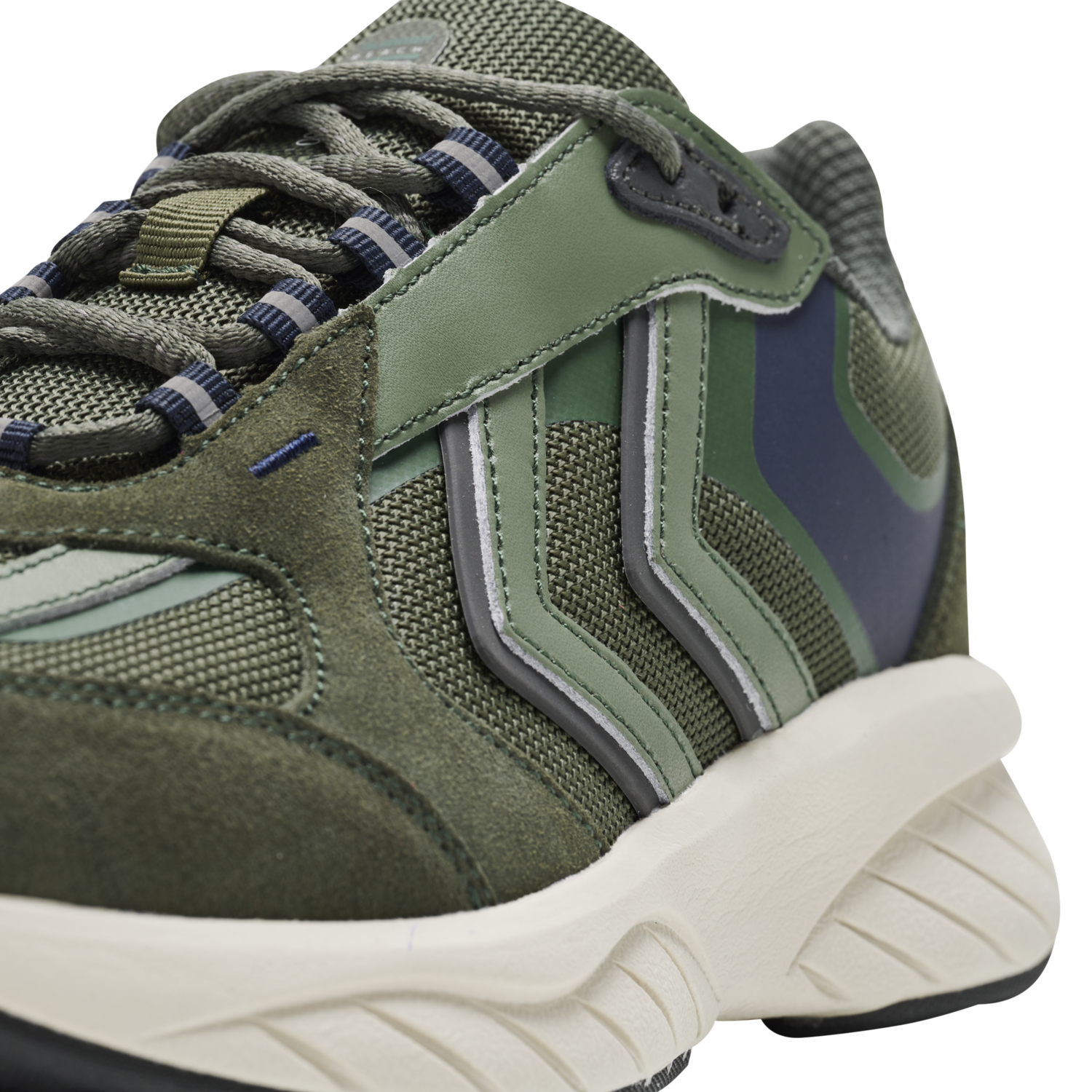 REACH LX 6000 URBAN, DEEP FOREST, packshot