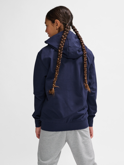 hmlGO 2.0 ZIP HOODIE KIDS, MARINE, model