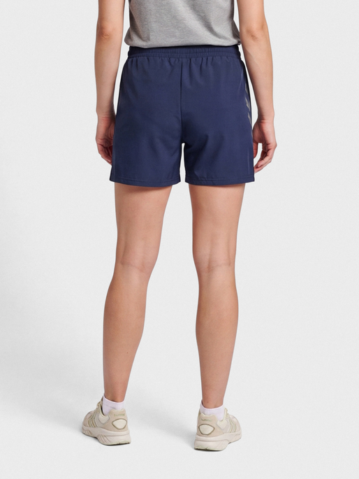 hmlMOVE GRID WOVEN SHORTS WOMAN, MARINE, model