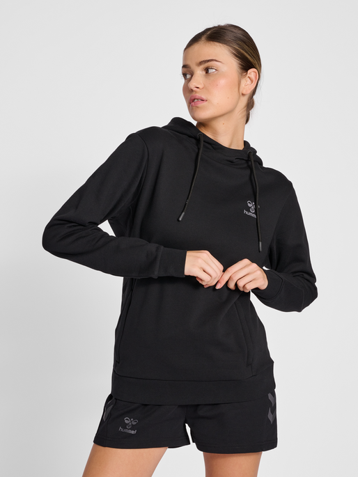 hmlOFFGRID HOODIE WO, JET BLACK, model