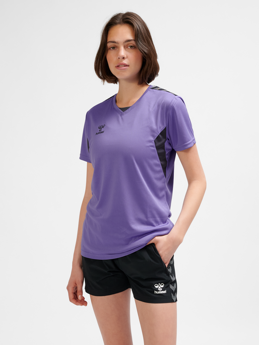 hmlAUTHENTIC PL JERSEY S/S WOMAN, DAHLIA PURPLE/ASPHALT, model