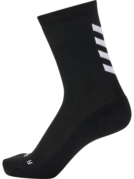 hmlESSENTIAL TRAINING SOCKS, BLACK/WHITE, packshot