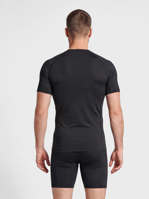 hmlBL PERFORMANCE TEE S/S, BLACK, model