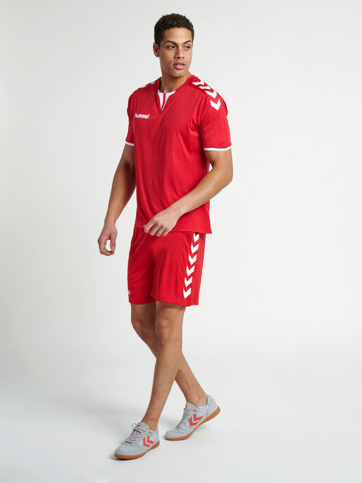 CORE POLY SHORTS, TRUE RED PRO, model