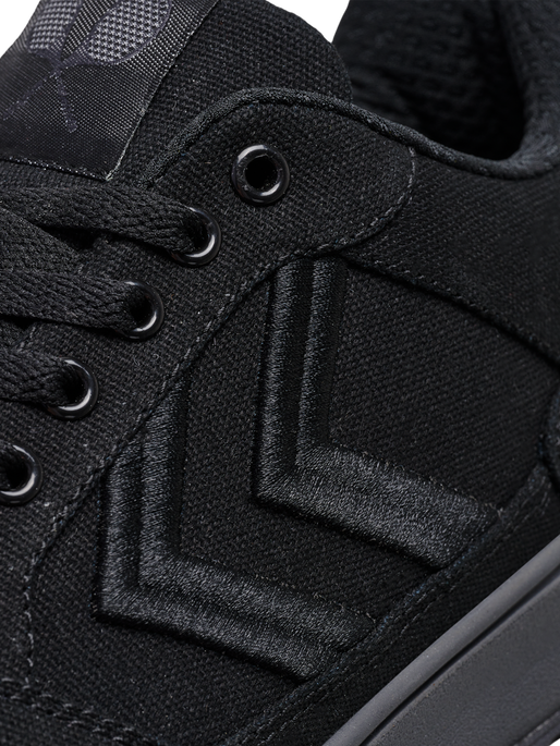 ST. POWER PLAY CANVAS, BLACK/MAGNET, packshot