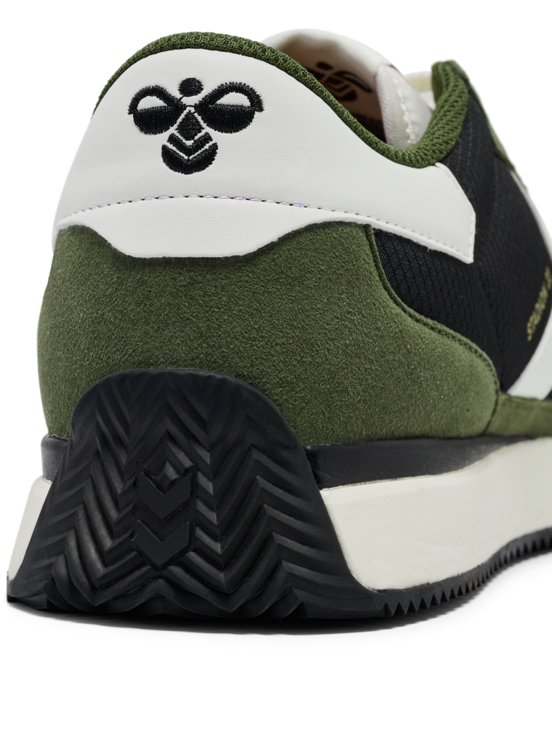 STADION 23, WINTER MOSS, packshot