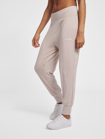 hmlMT FIONA LOOSE PANTS, CHATEAU GRAY, model