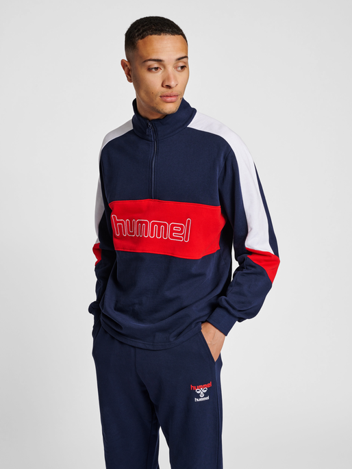 hmlIC CLAUDE HALF ZIP SWEATSHIRT, 7666, model