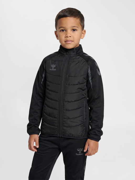 hmlBTC WINTER TRAINING JACKET KID, BLACK, model