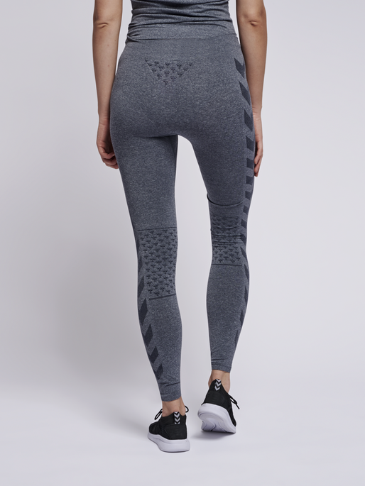 CLASSIC BEE CI SEAMLESS TIGHTS, 8709, model