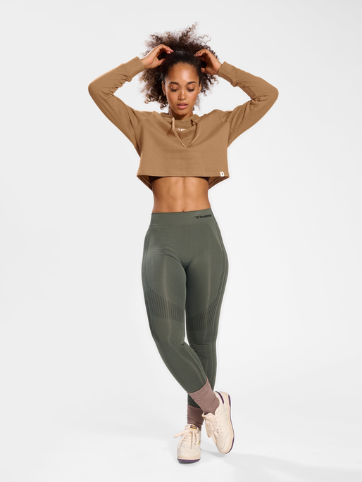 Cropped hoodie and leggings hot sale