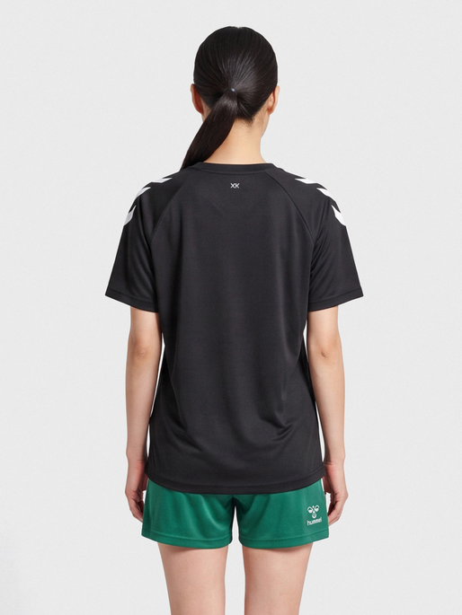 hmlCORE XK CORE POLY TEE  S/S WOMAN, BLACK, model