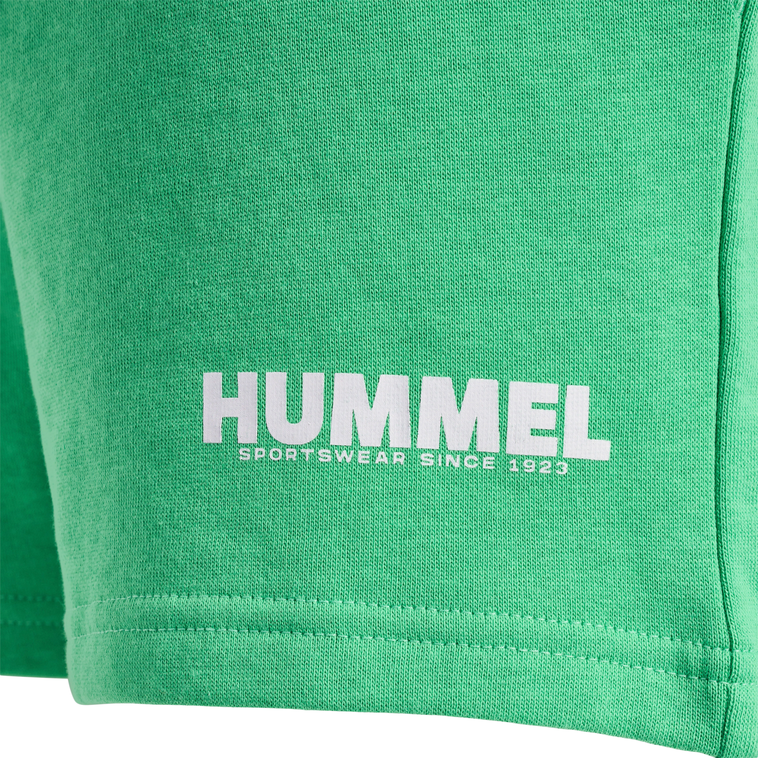 hmlLEGACY WOMAN SHORTS, GREEN SPRUCE, packshot