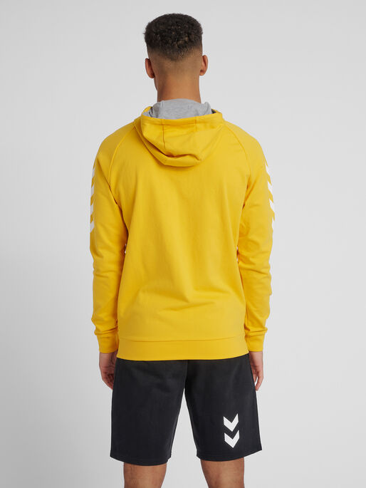 HMLGO COTTON ZIP HOODIE, SPORTS YELLOW, model