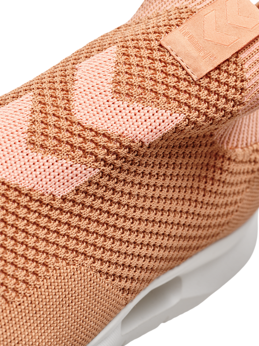 TATUM SEAMLESS, CORK, packshot