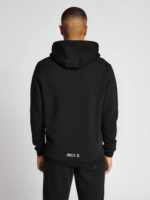 hmlAMNESTY HOODIE, 2001, model