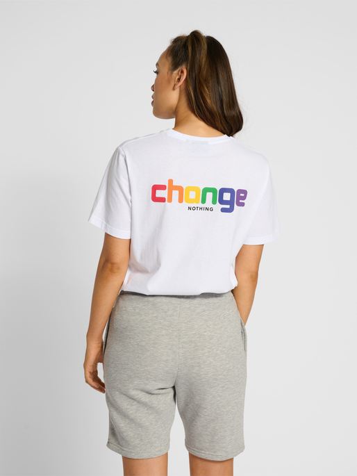 hmlCHANGE T-SHIRT, 9001, model
