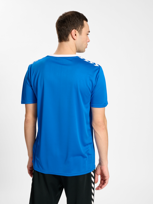 hmlSTALTIC POLY JERSEY S/S, 7169, model