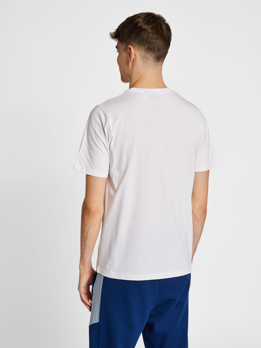 hmlLGC ROWAN T-SHIRT, WHITE, model