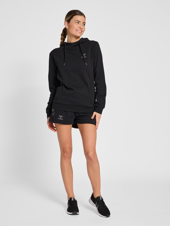 hmlOFFGRID HOODIE WO, JET BLACK, model