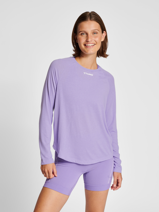 hmlMT VANJA T-SHIRT L/S, LAVENDER, model