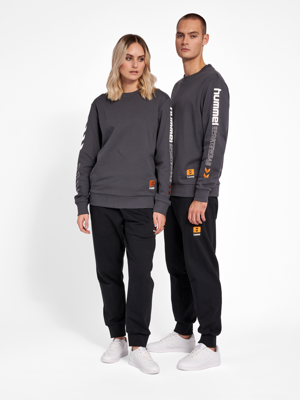 hmlLGC BIRK SWEATSHIRT, ASPHALT, model