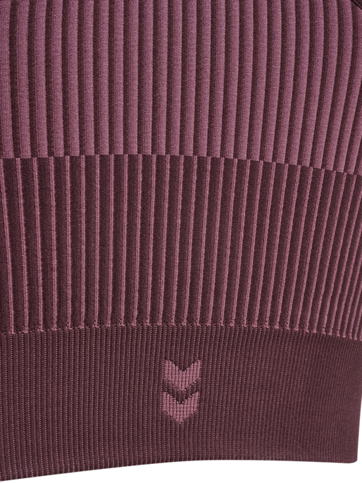 hmlYOGA SEAMLESS W CROP TOP, FUDGE, packshot