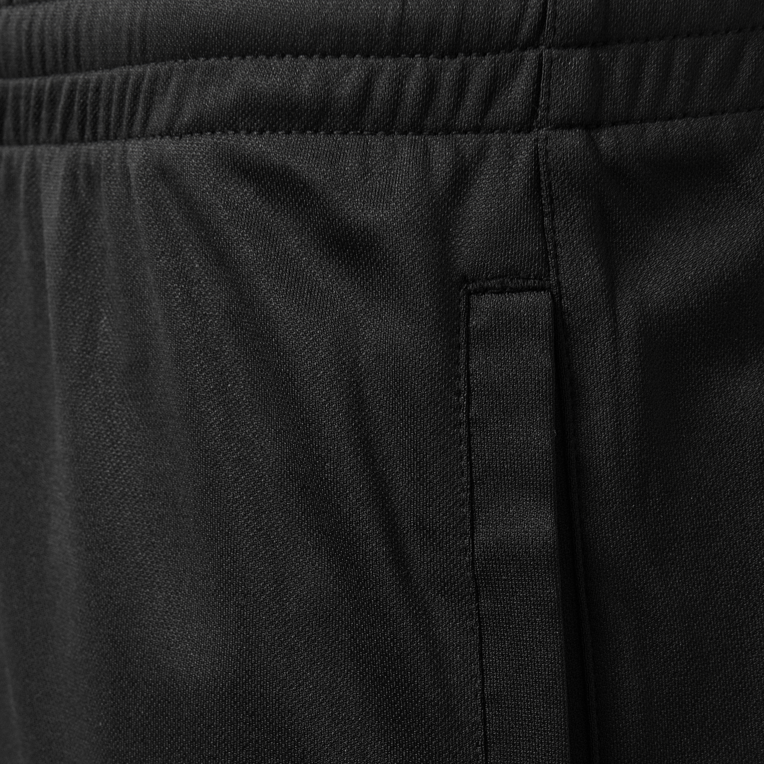 HUMMEL GO POLY BERMUDA SHORTS, 2001, packshot