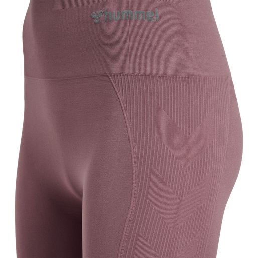 hmlTIF SEAMLESS CYLING SHORTS, ROSE TAUPE, packshot