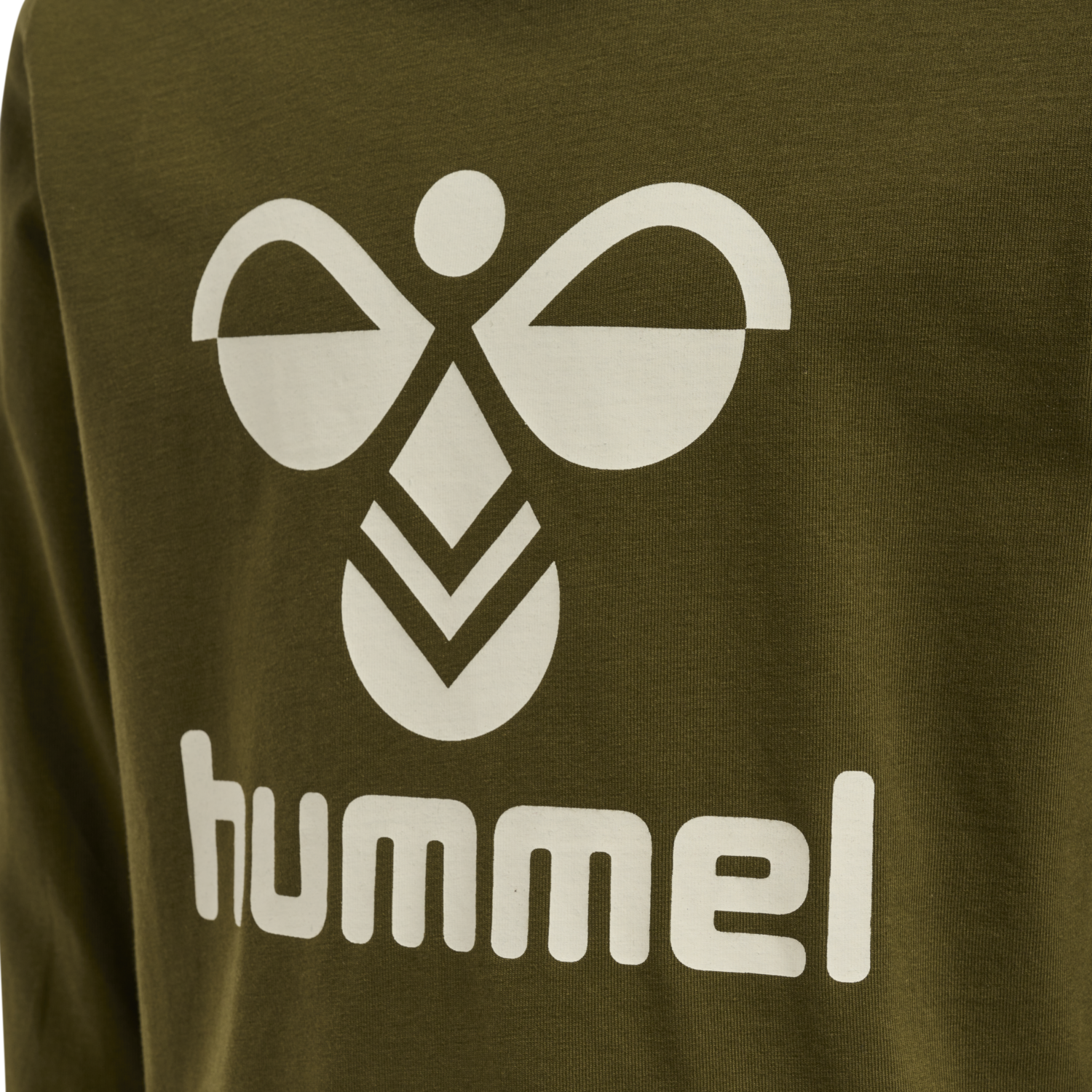 hmlNOLAN NIGHT SUIT, 2001, packshot