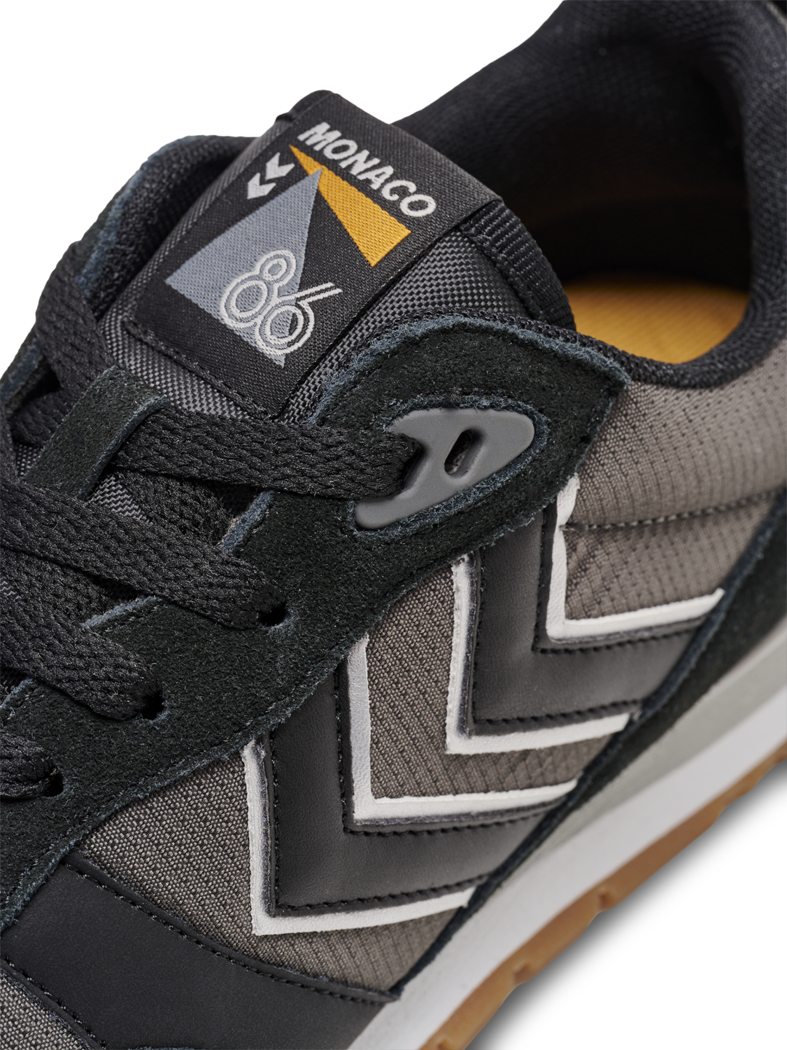 MONACO 86 RS, BLACK/MAGNET, packshot