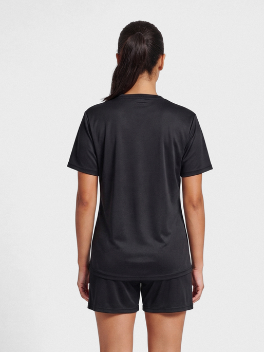 hmlESSENTIAL JERSEY S/S WOMAN, BLACK, model