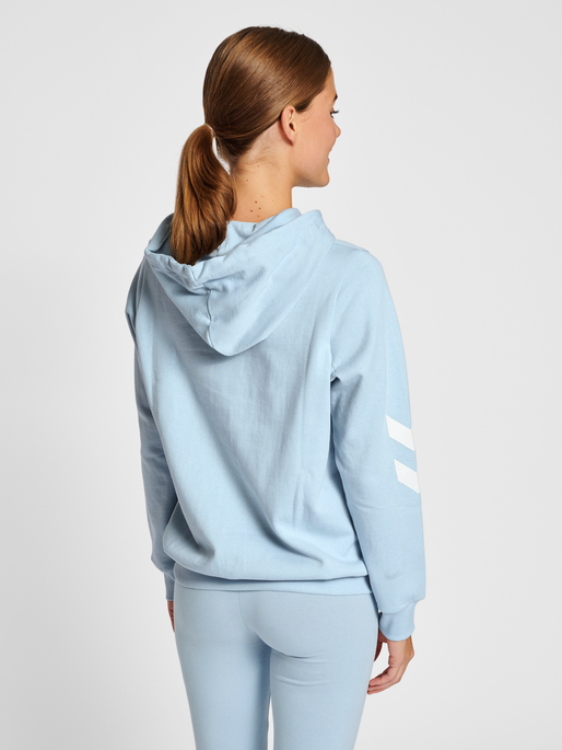 hmlLEGACY WOMAN HOODIE, 7188, model