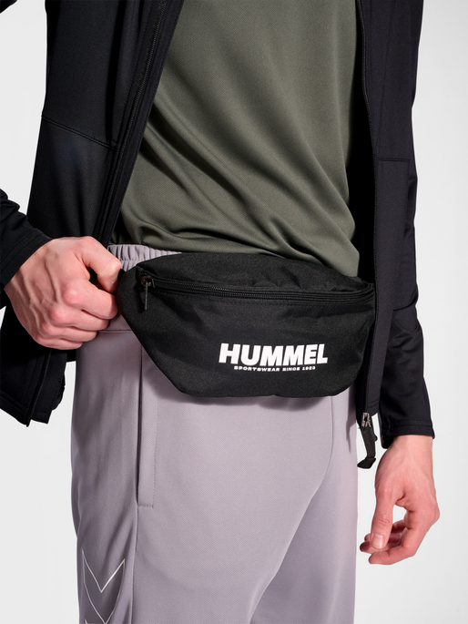 hmlLEGACY CORE WAISTBAG, BLACK, model