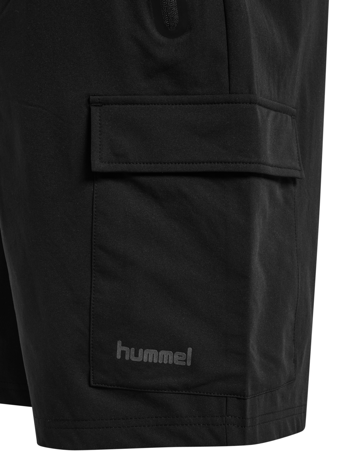 hmlTECH SHORTS, BLACK, packshot