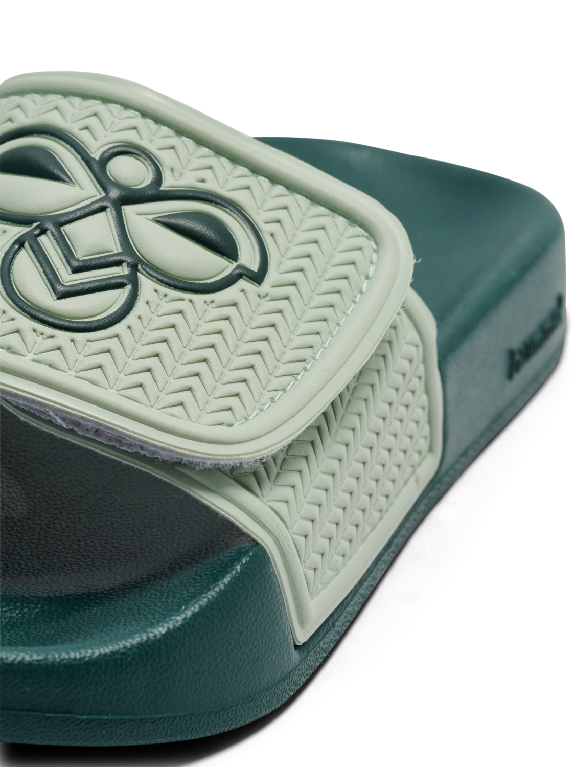 POOL SLIDE VC JR, JUNE BUG, packshot